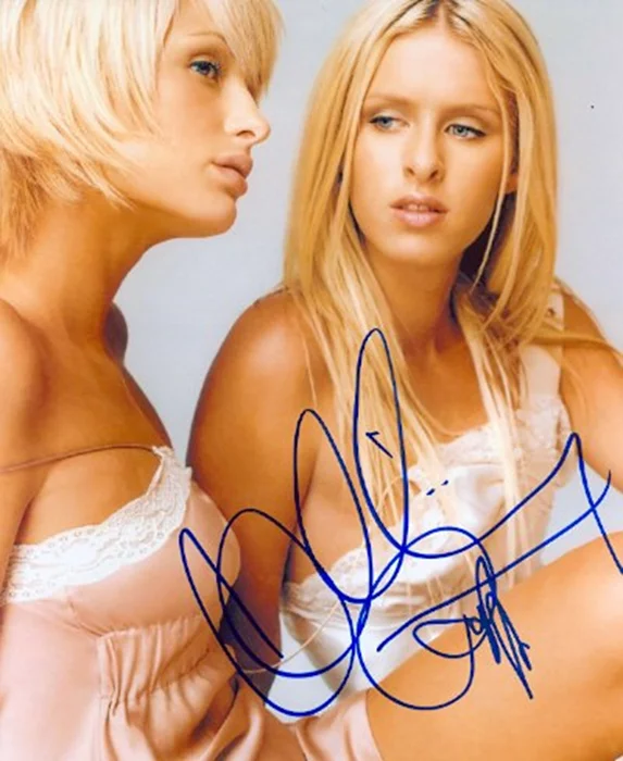 The Hilton Sisters autograph