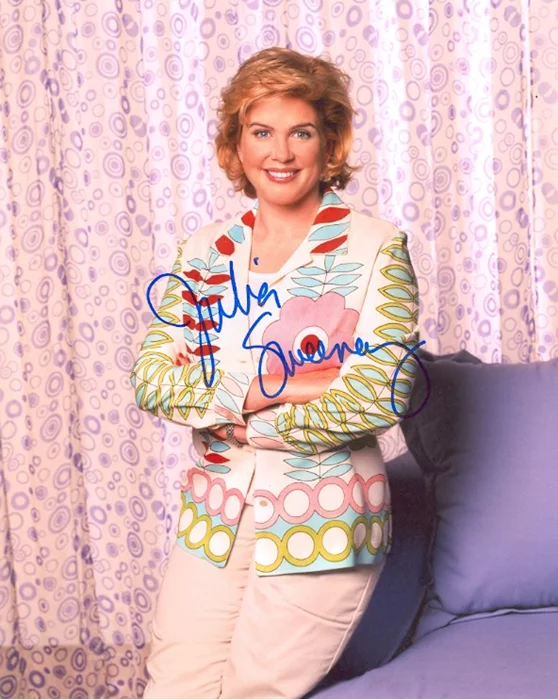 Julia Sweeney autograph