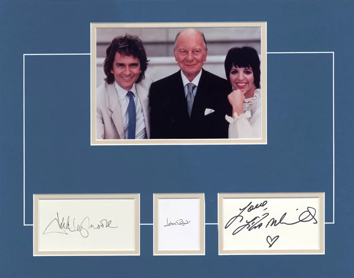 Arthur autograph