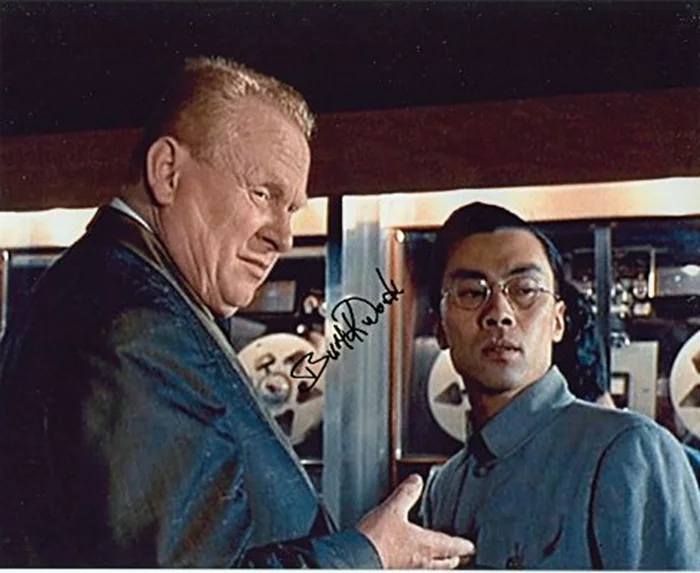 Burt Kwouk autograph