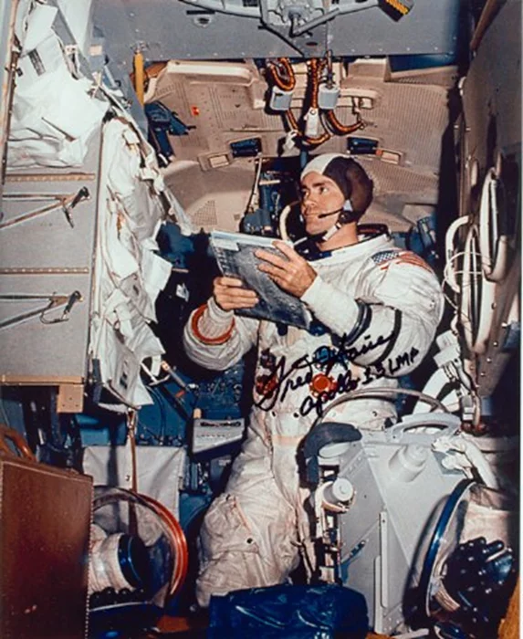 Fred Haise autograph