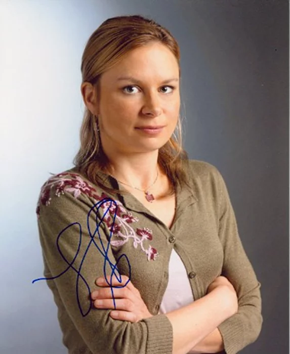 Mary Lynn Rajskub autograph