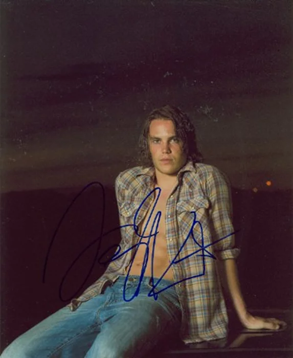 Taylor Kitsch autograph