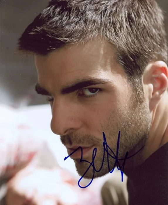 Zachary Quinto autograph