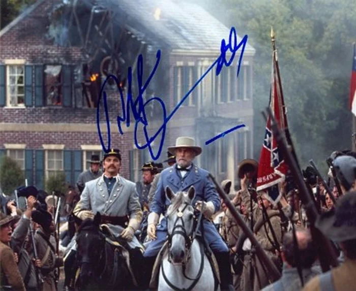 Robert Duvall autograph