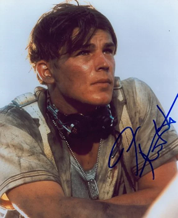 Josh Hartnett autograph