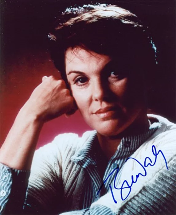 Tyne Daly autograph
