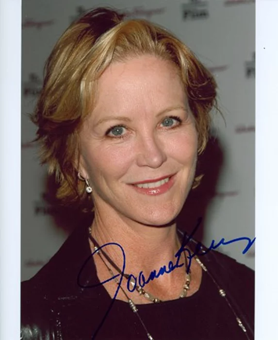 Joanna Kerns autograph