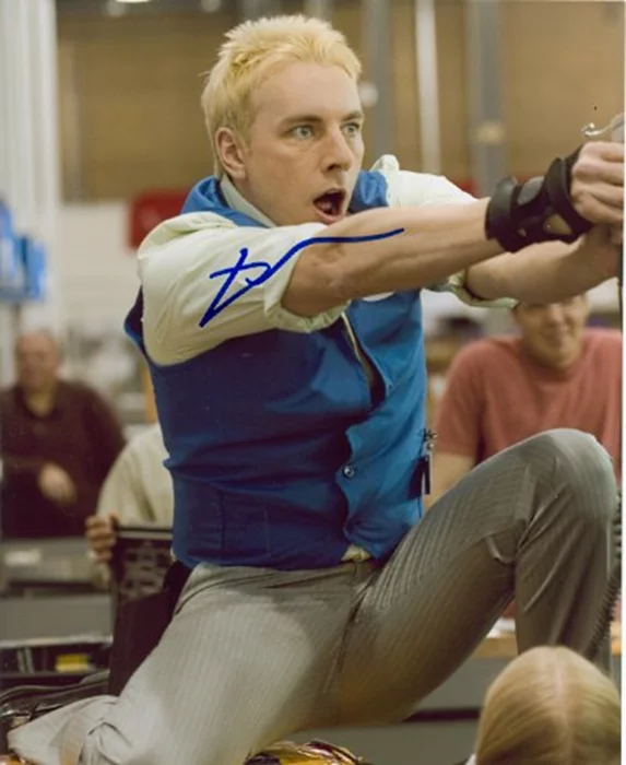 Dax Shepard autograph