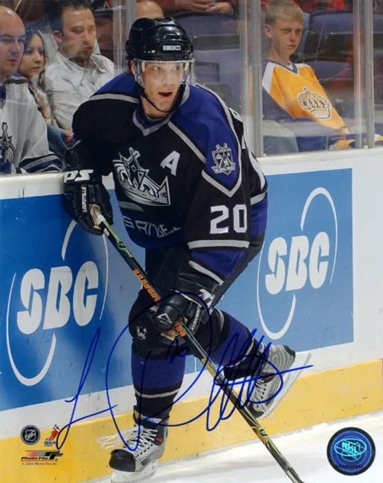 Luc Robitaille autograph