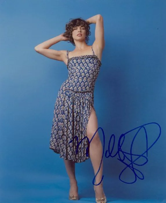 Milla Jovovich autograph
