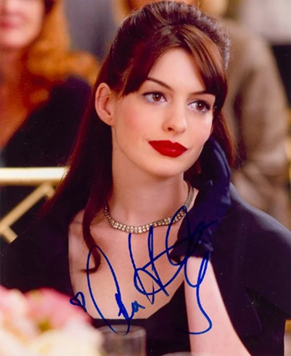 Anne Hathaway autograph