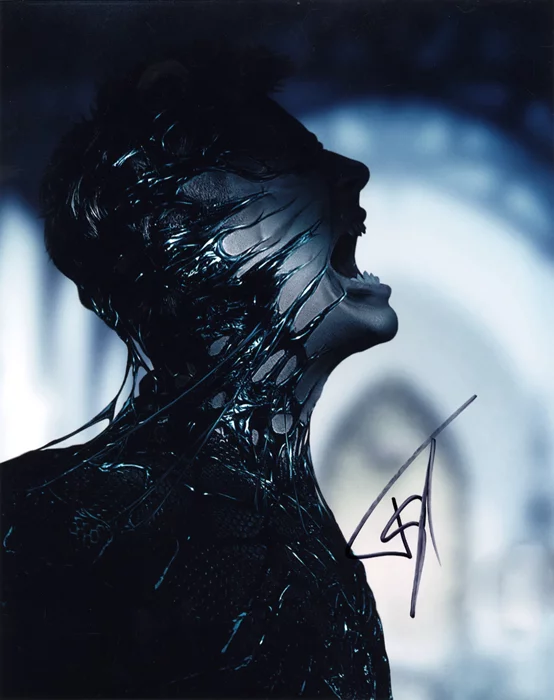 Topher Grace autograph