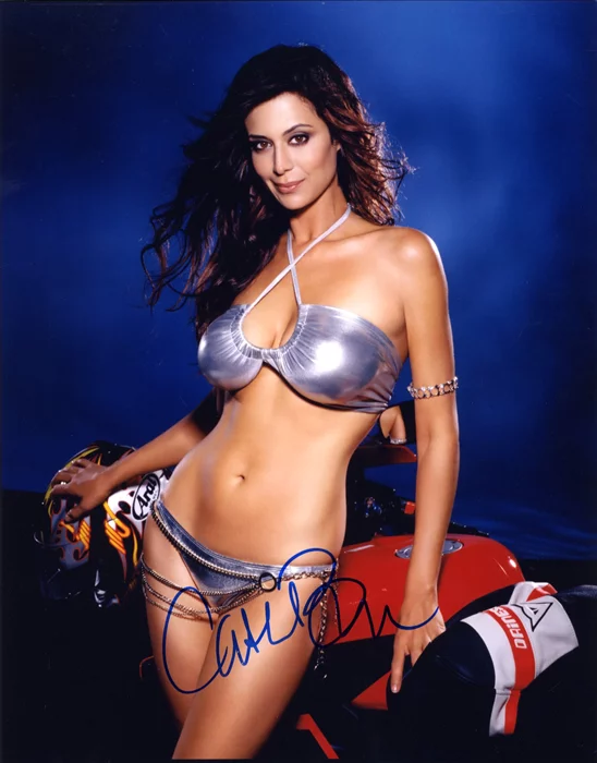 Catherine Bell autograph