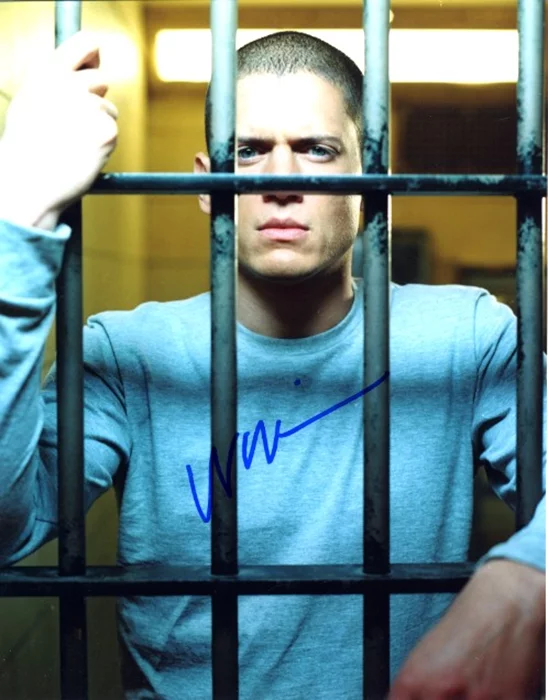 Wentworth Miller autograph