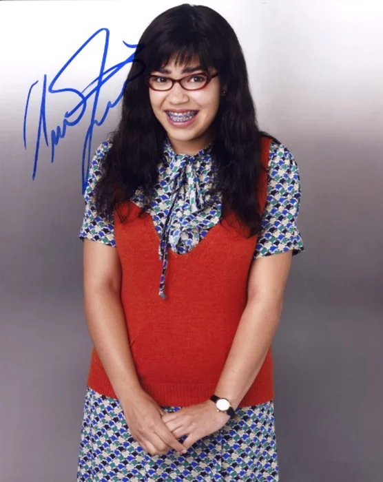 America Ferrera autograph