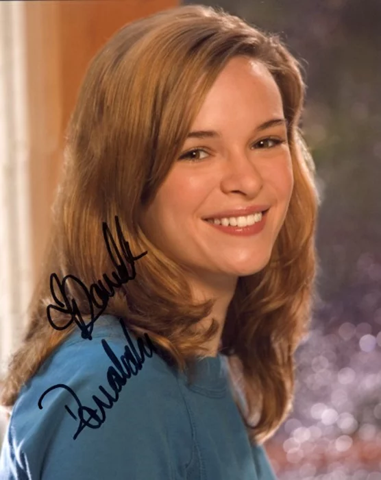 Danielle Panabaker autograph