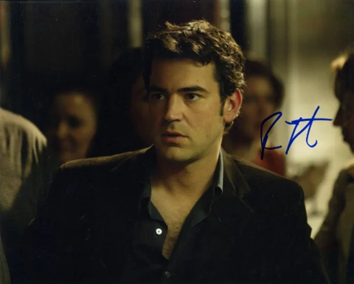 Ron Livingston autograph