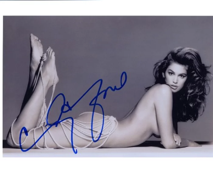 Cindy Crawford autograph