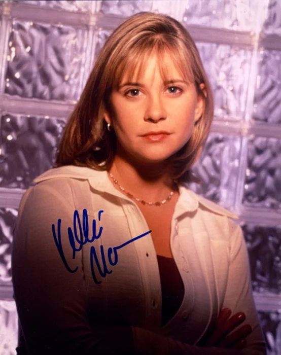 Kellie Martin autograph