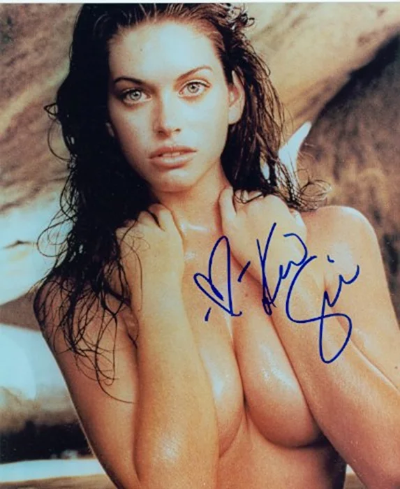 Kim Smith autograph