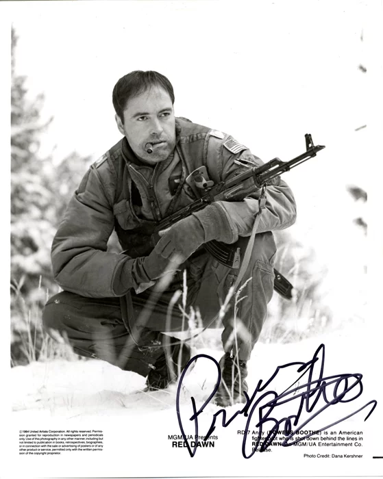 Powers Boothe autograph