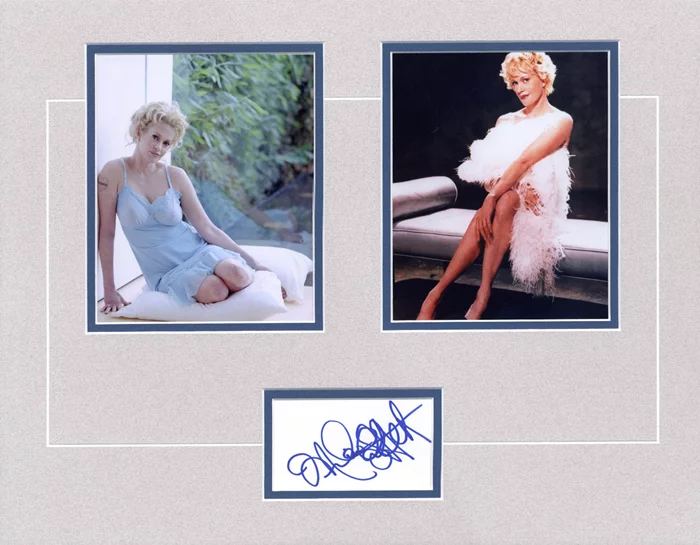 Melanie Griffith autograph