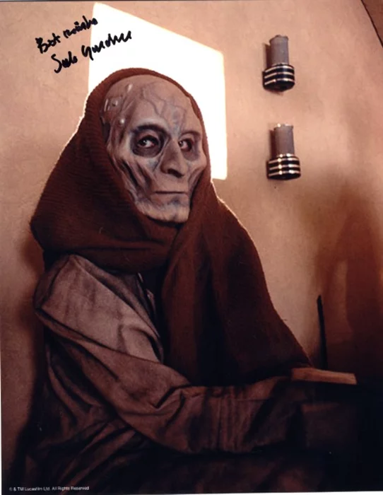 Salo Gardner autograph