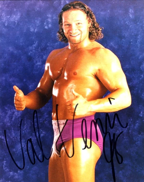 Val Venis autograph