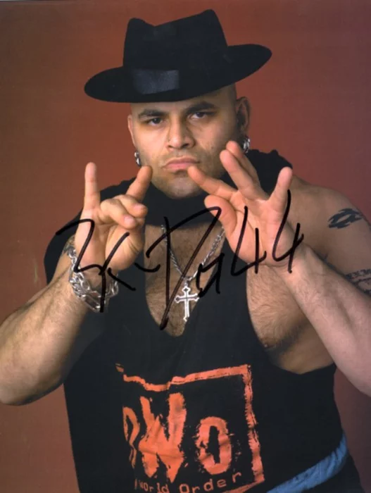 Konnan autograph