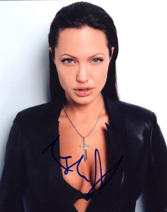 Angelina Jolie autograph