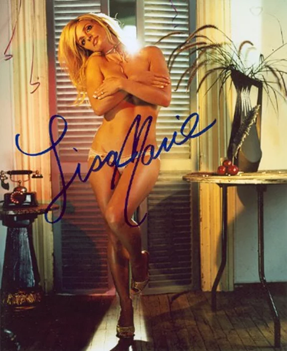 Lisa Marie autograph