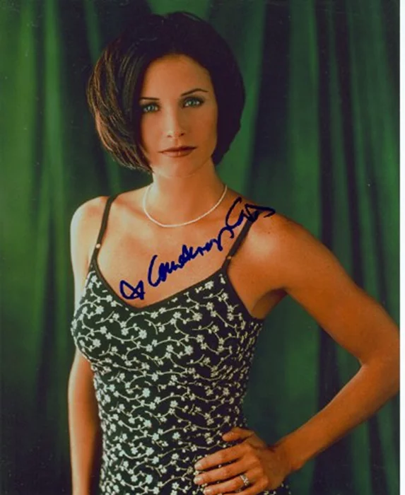 Courteney Cox autograph