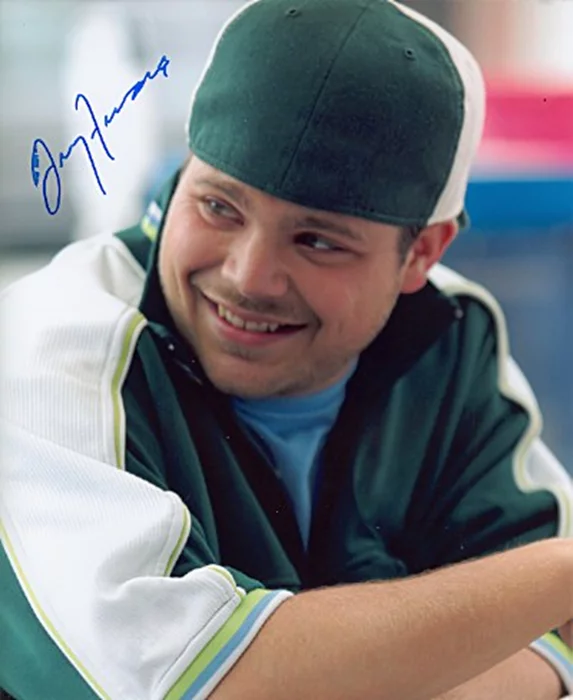 Jerry Ferrara autograph