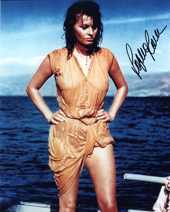 Sophia Loren autograph