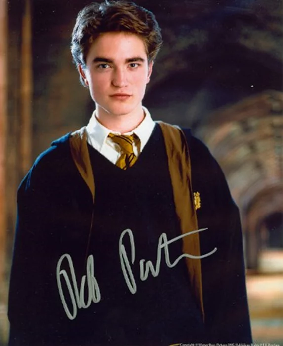 Robert Pattinson autograph