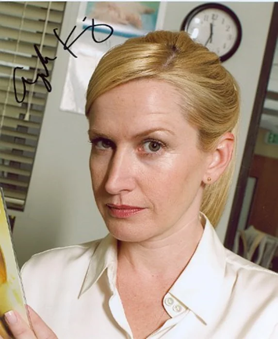 Angela Kinsey autograph