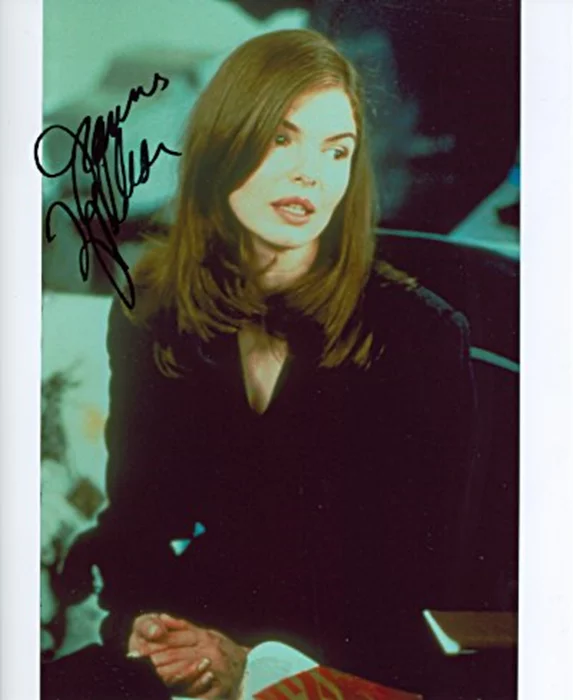 Jeanne Tripplehorn autograph