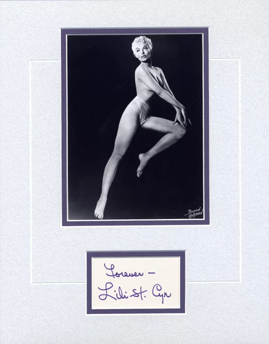 Lili St. Cyr autograph