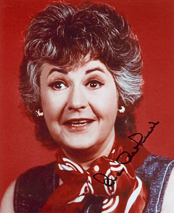Bea Arthur autograph