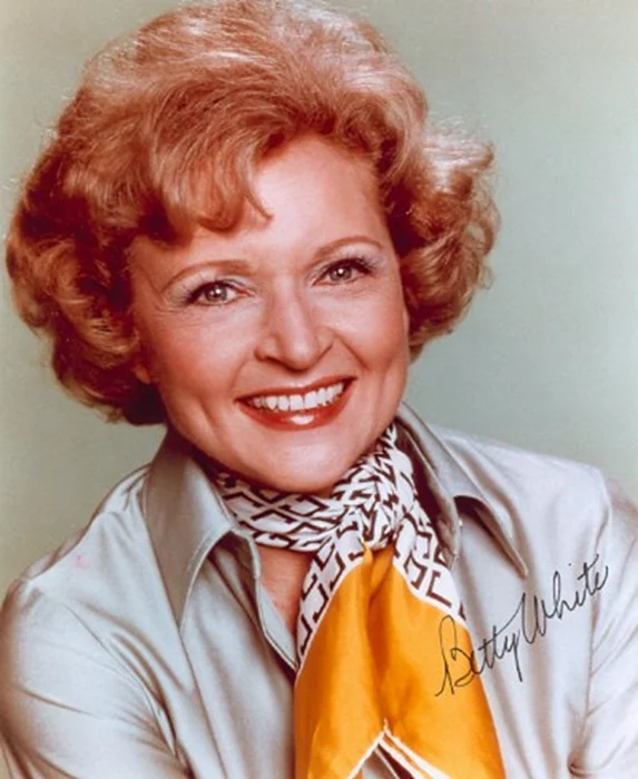 Betty White autograph