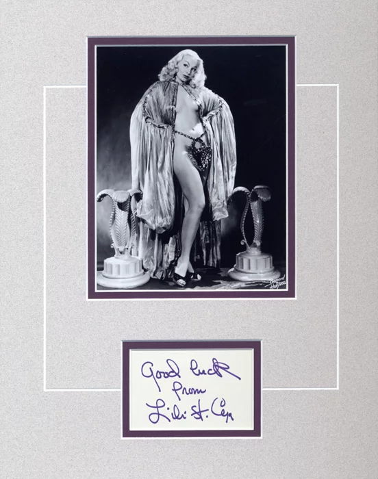 Lili St. Cyr autograph