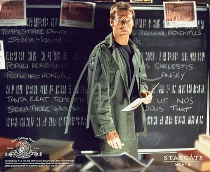 Michael Shanks autograph