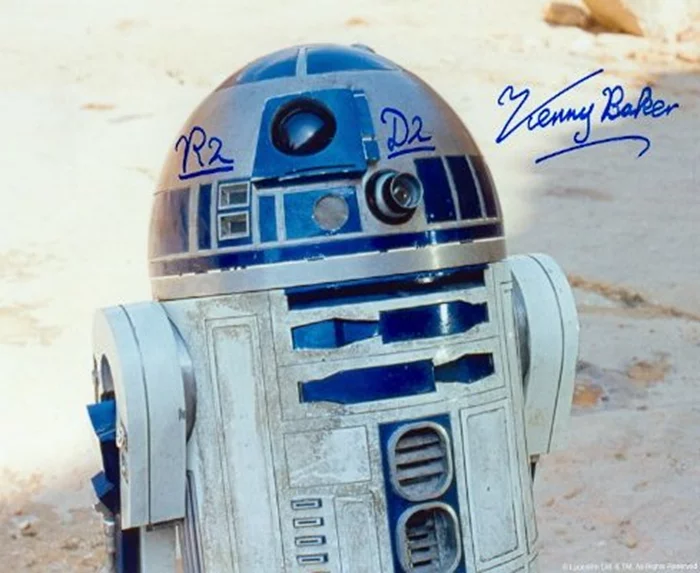 Kenny Baker autograph