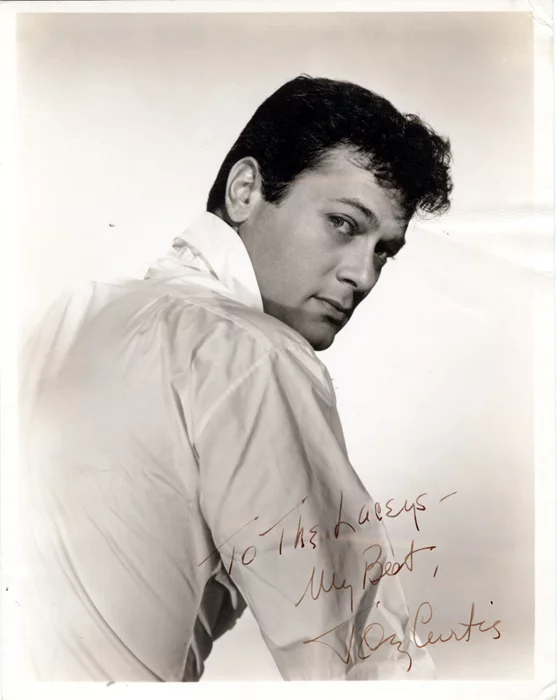 Tony Curtis autograph