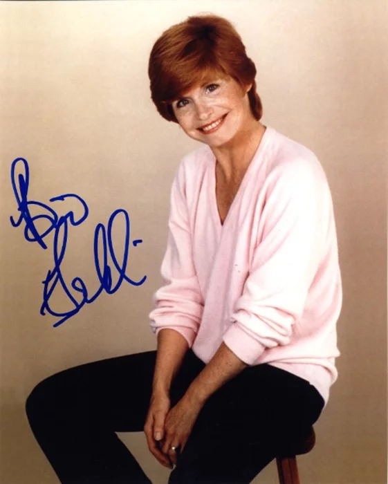 Bonnie Franklin autograph