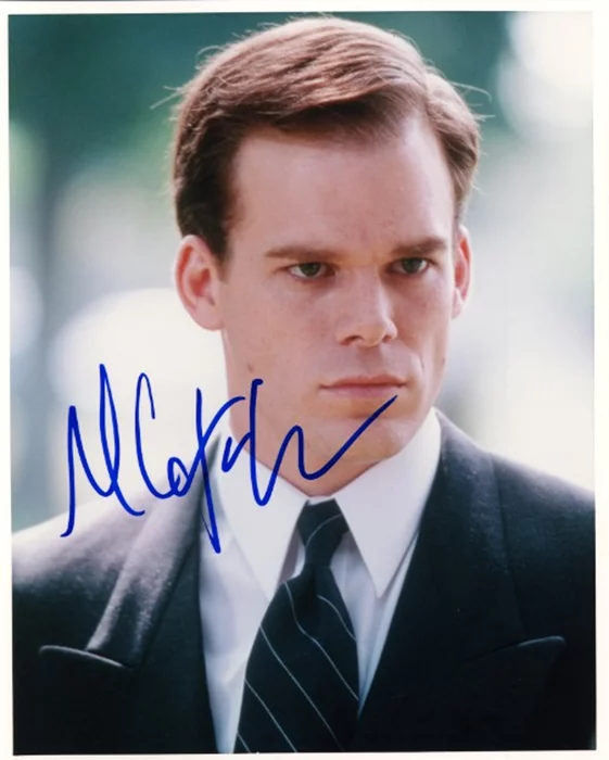 Michael C. Hall autograph