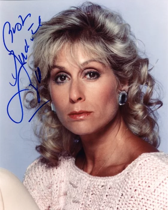 Judith Light autograph