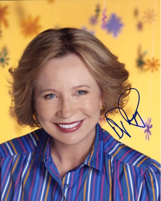 Debra Jo Rupp autograph