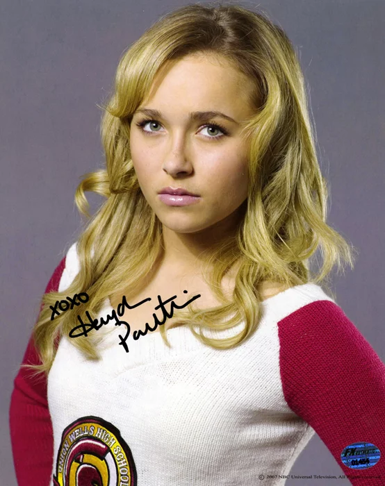 Hayden Panettiere autograph